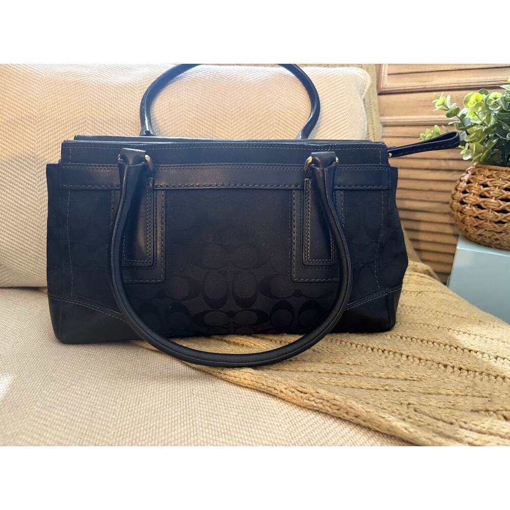 Coach Hamptons Signature Carryall Tote 11062 Black Y2K - Picture 6 of 12